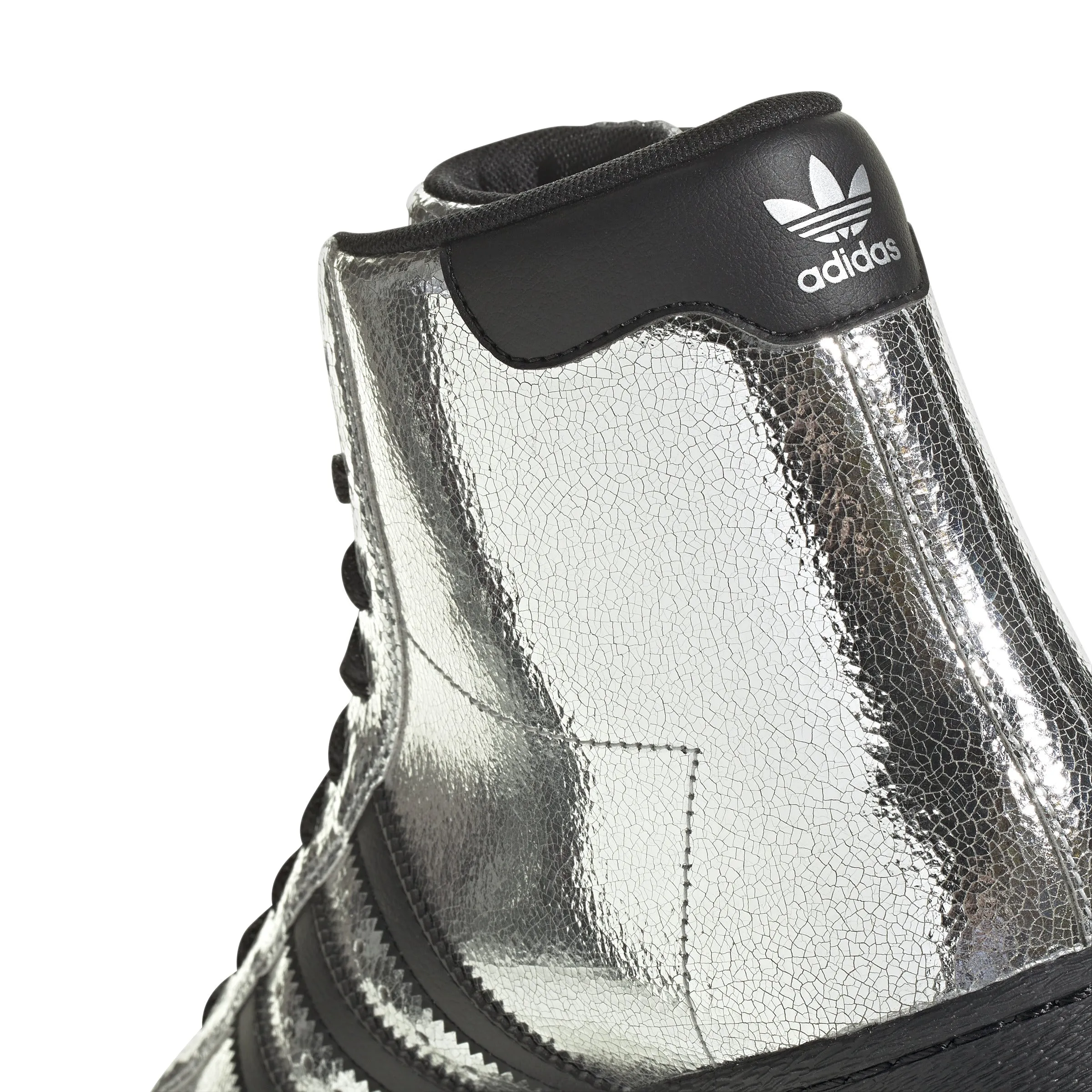 Adidas Womens Superstar 82 Skate Shoes