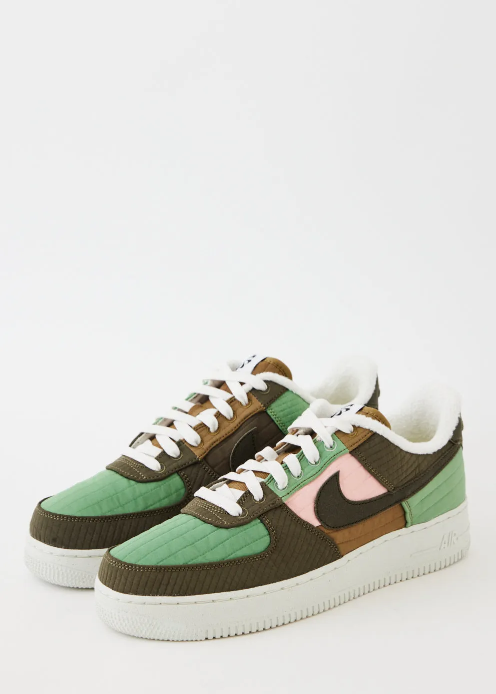 Air Force 1 07 LX Sneakers