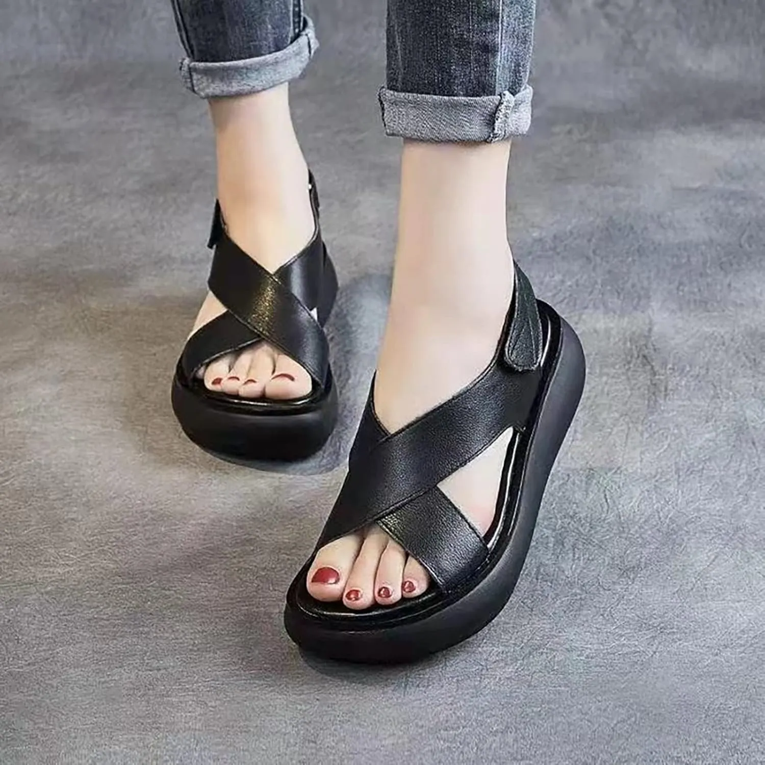 CsgrFagr Thick Sole Sandals for Women's New Summer Open Toe Single Shoe Fish Mouth Women's Shoes Soft Leather Raised Sandals Indoor Sandals for Women Arch Support (Black, 6.5)