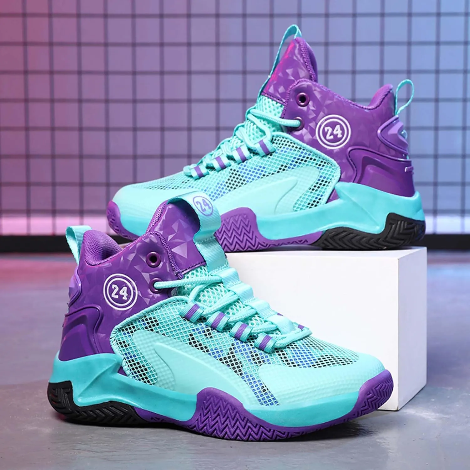 Kids Basketball Shoes Boys Cushion Sneakers Non-Slip Outdoor Sports Shoes Comfortable Girls Lightweight Breathable Walking Running Shoes Tennis Sneakers