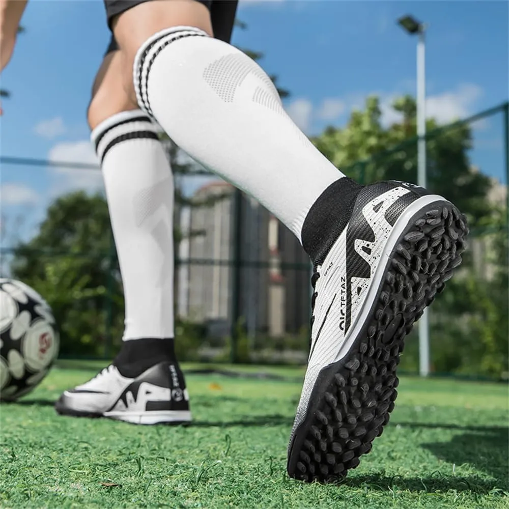 Kids Soccer Shoes Indoor Futsal Turf Big Boys Cleats Youths TF High Top Training Football Boots for Games Athletic