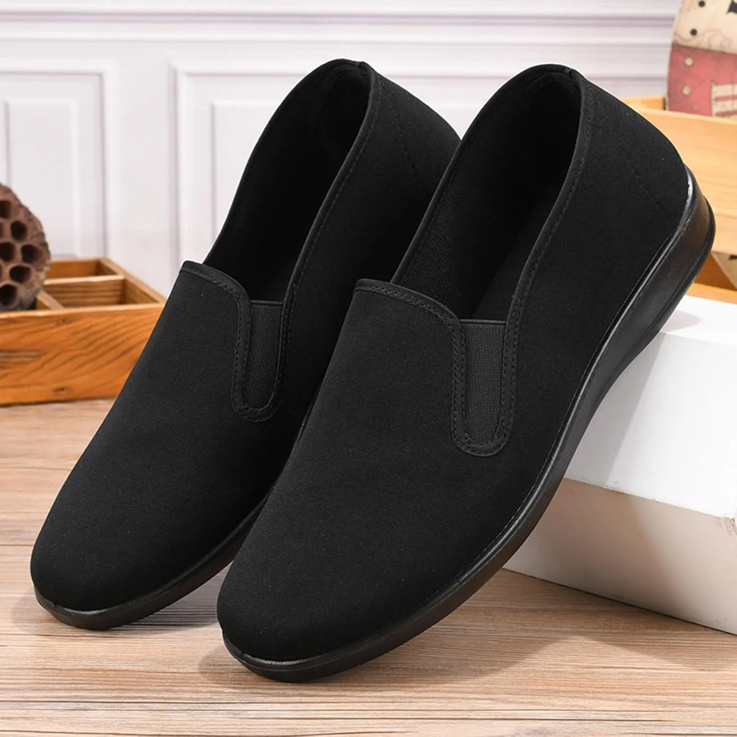 Men Slip on Walking Shoes Comfort Memory Foam Breathable Mesh Fashion Sneakers Non Slip Indoor Outdoor Training Gym Shoes Wide Width