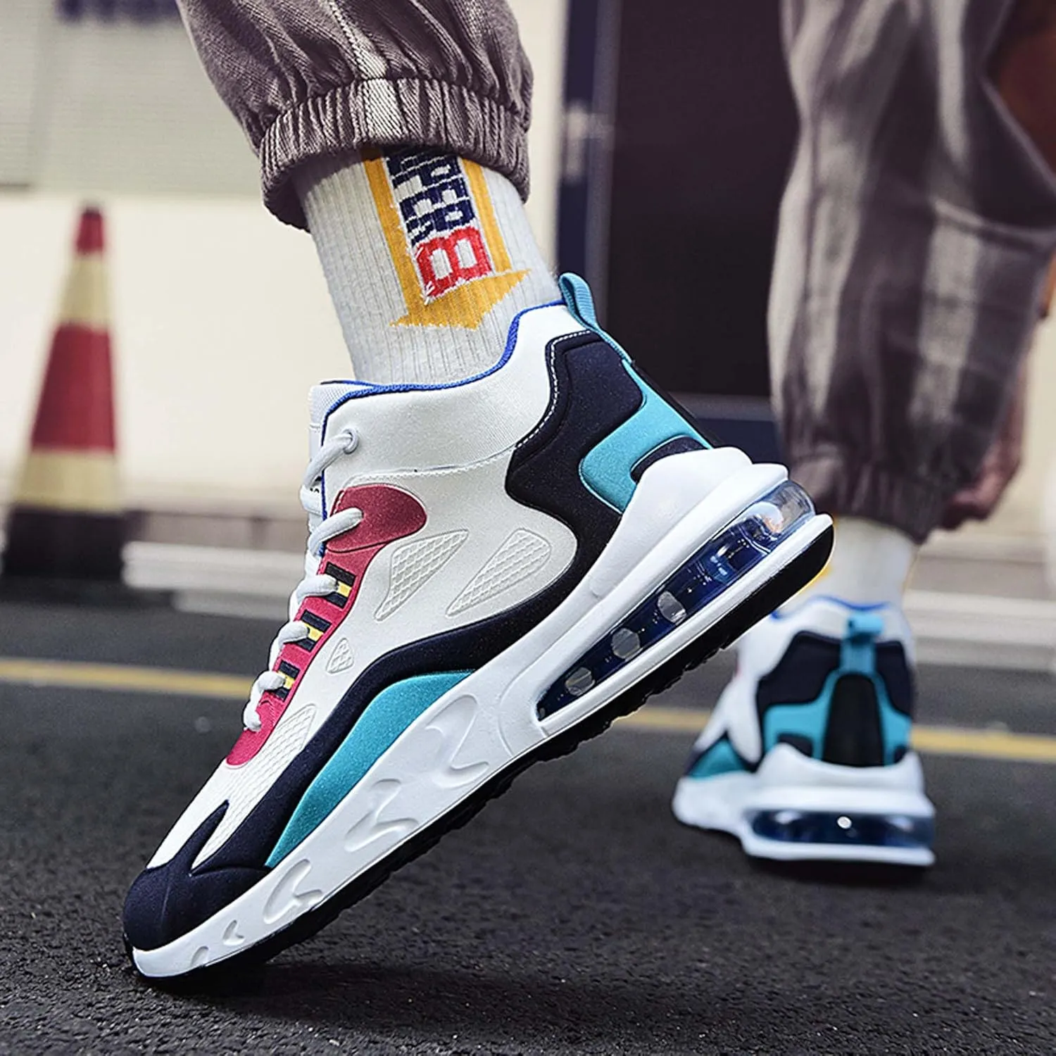 Men's High Top Sneakers Outdoor Comfortable Air Cushion Running Shoes Non-Slip Walking Trainers Fashion Basketball Sneakers