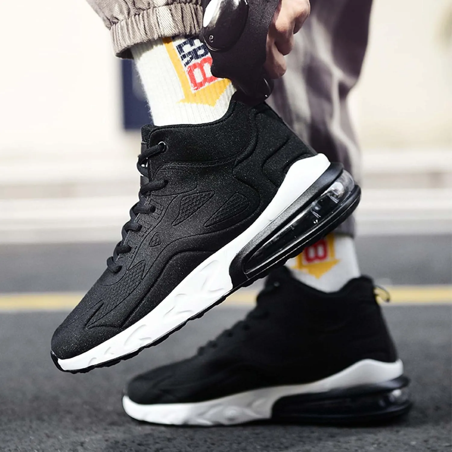 Men's High Top Sneakers Outdoor Comfortable Air Cushion Running Shoes Non-Slip Walking Trainers Fashion Basketball Sneakers