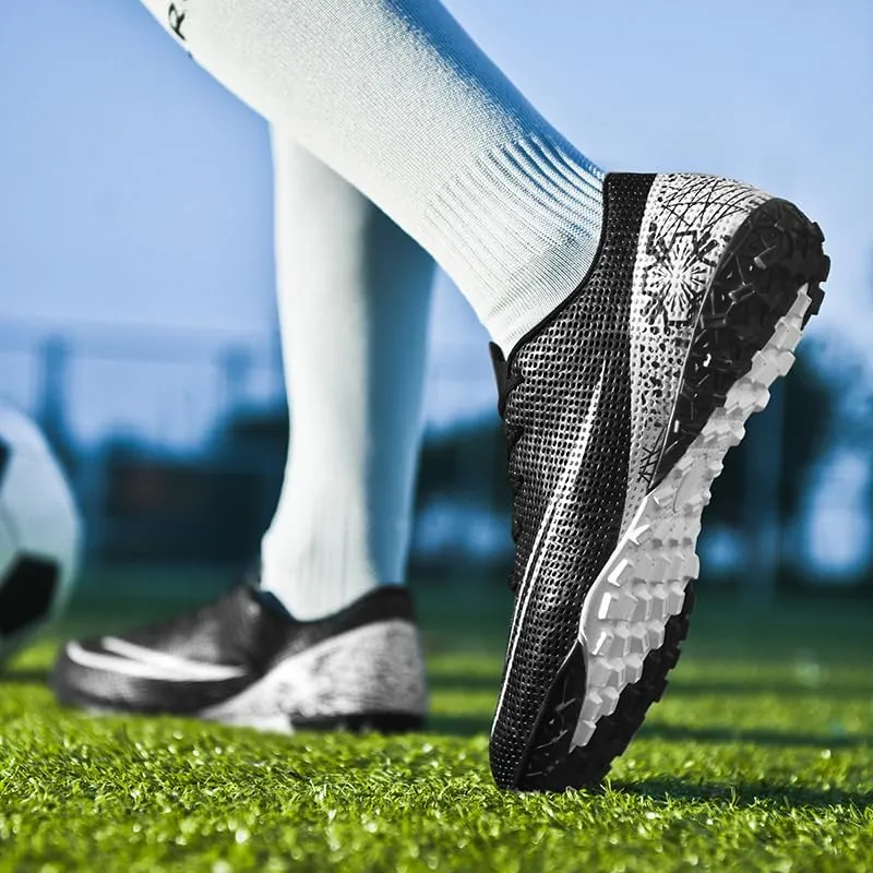 Men's Indoor Soccer Shoes Football Cleats Low-Tops Lace-Up Non-Slip Spikes Sports Athletic Futsal TF Turf Sneaker