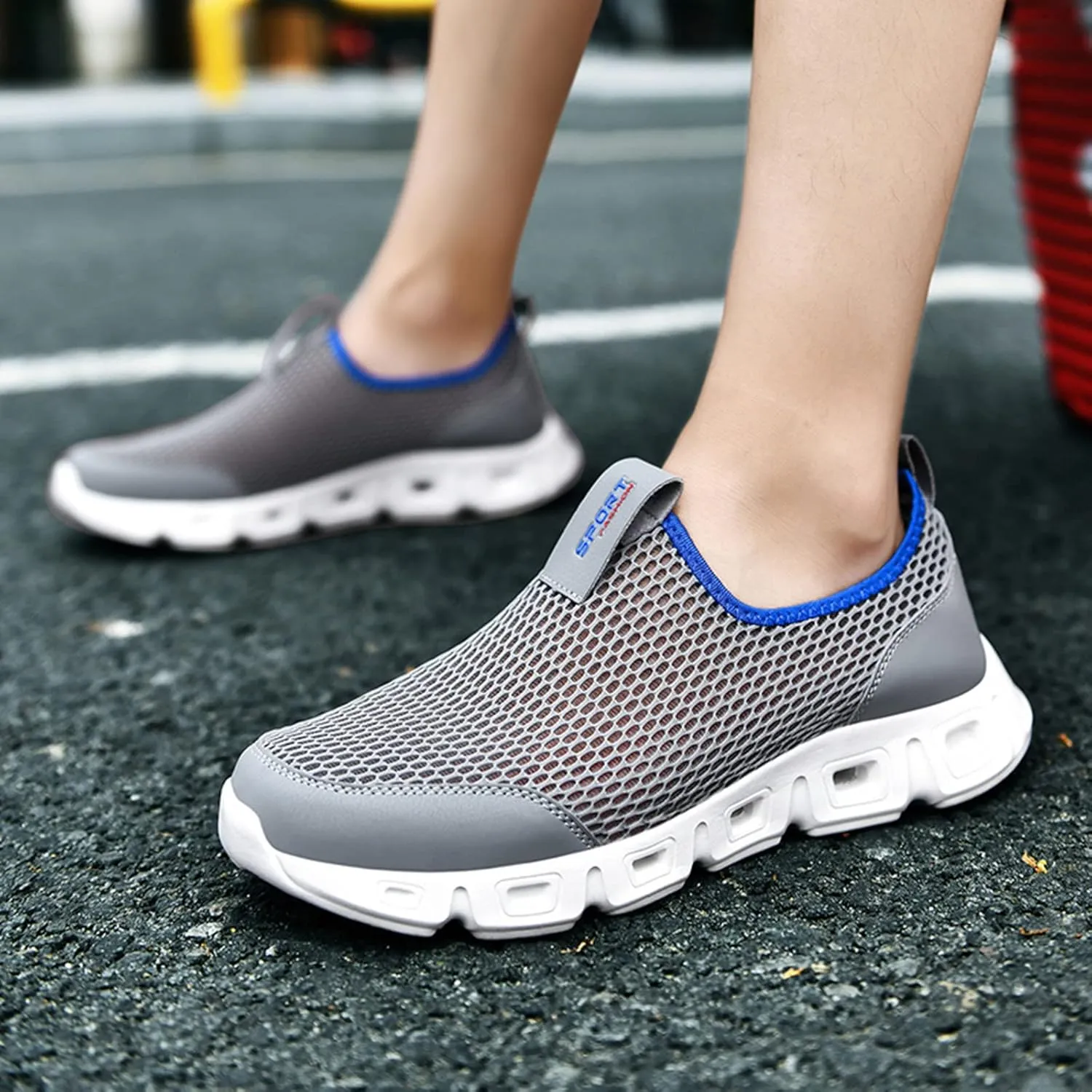 Men's Walking Running Tennis Cushioning Shoes Active Float Non Slip Athletic Gym Workout Jogging Comfortable Sneakers Urtra Lightweight Breathable Shoes for Men Summer Beach Walking