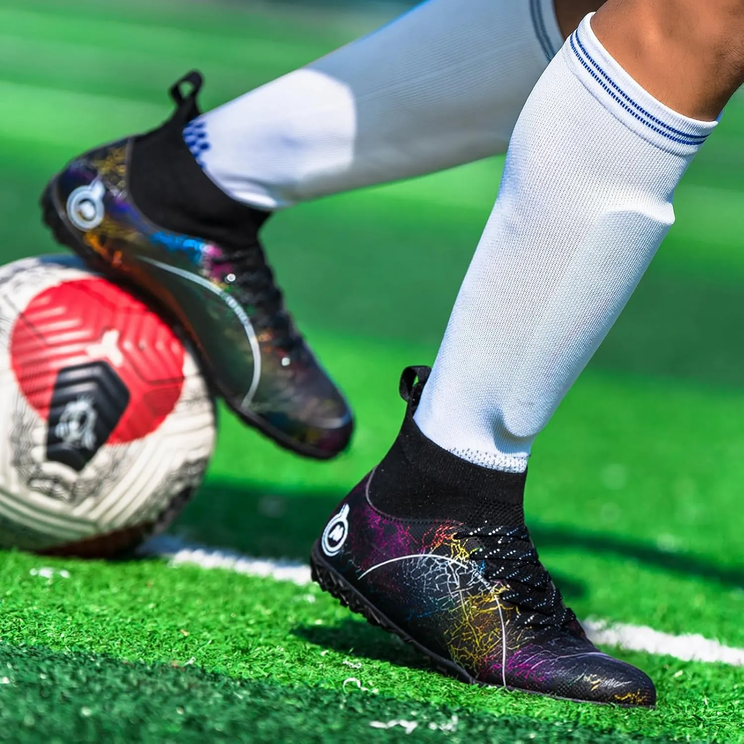 Mens Womens Soccer Cleats Youth Soccer Shoes Football Shoes High-Top Football Cleats Outdoor/Indoor Athletic Shoes Sneakers