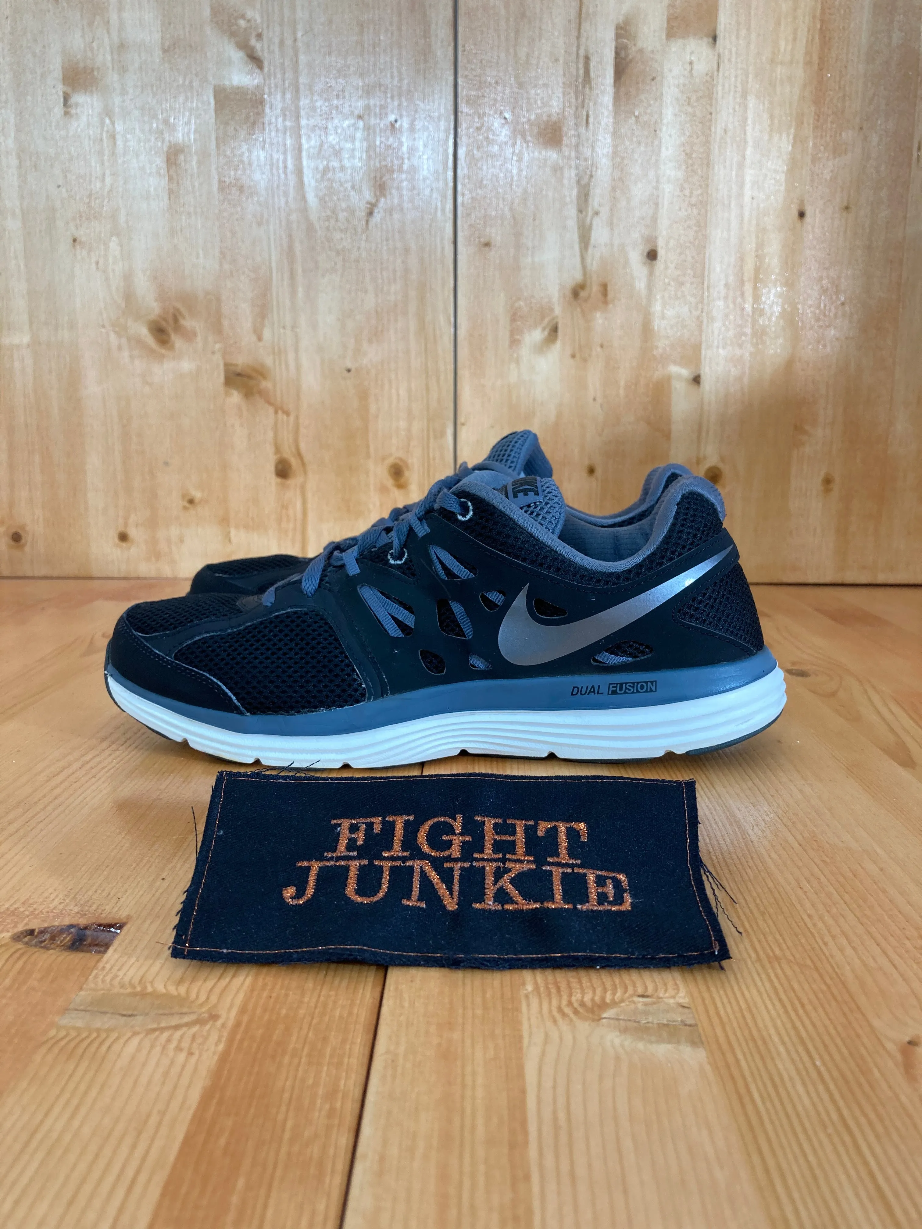 NIKE DUAL FUSION LITE Men Size 9.5 Running Shoes Sneakers