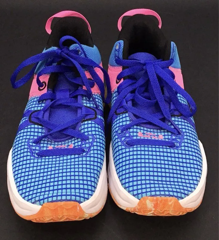 Nike Men's LeBron Witness 7 Blue Low-Top Basketball Shoes - Size 9.5