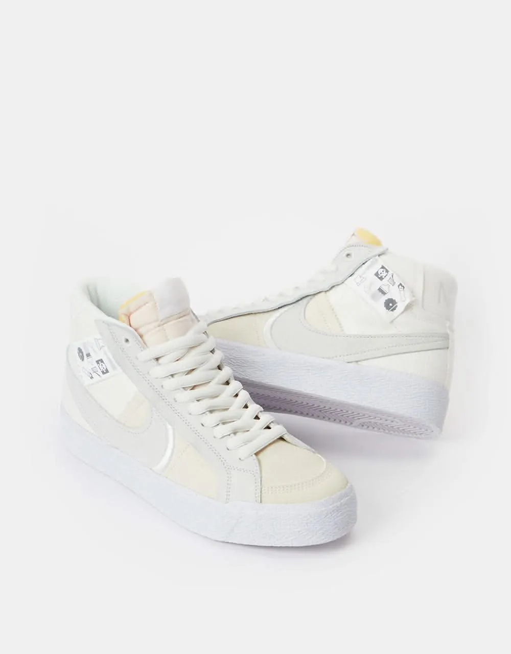 Nike SB Zoom Blazer Mid Premium Plus Skate Shoes - Summit White/Summit White