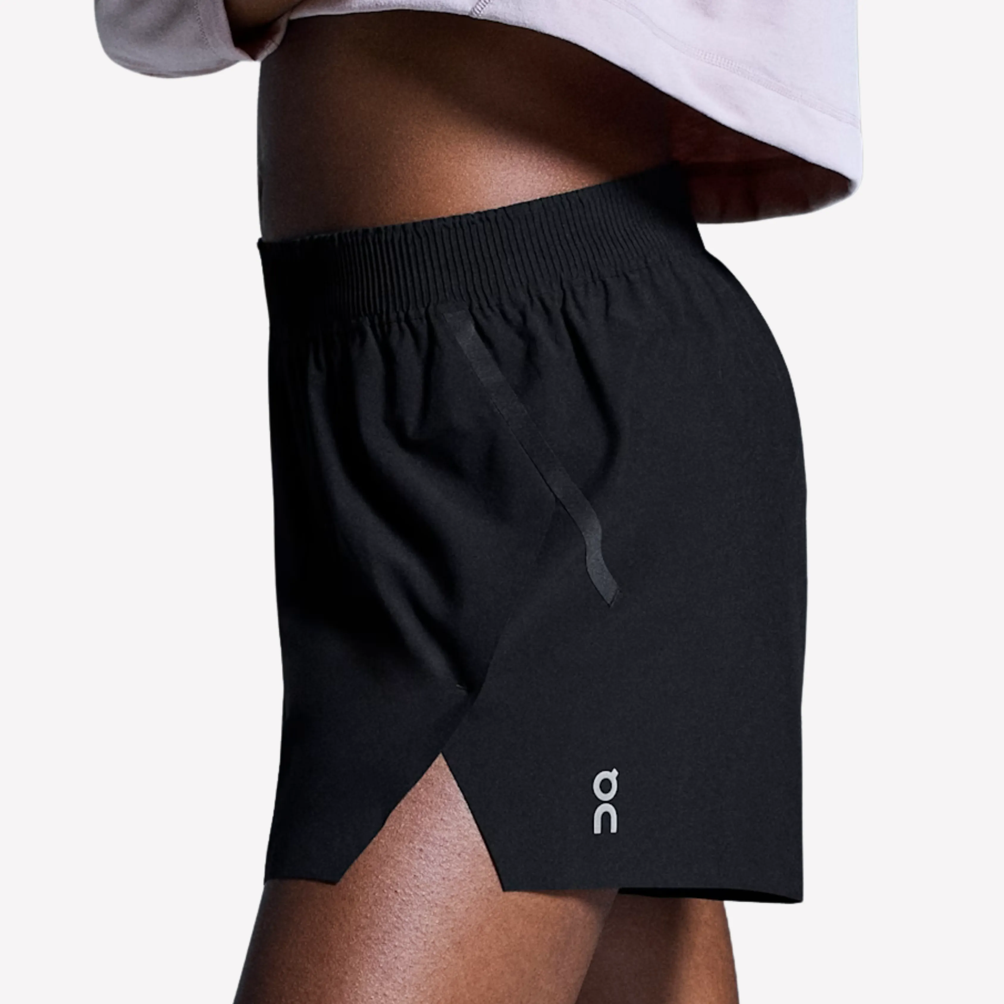 ON Women Train Shorts W - Black