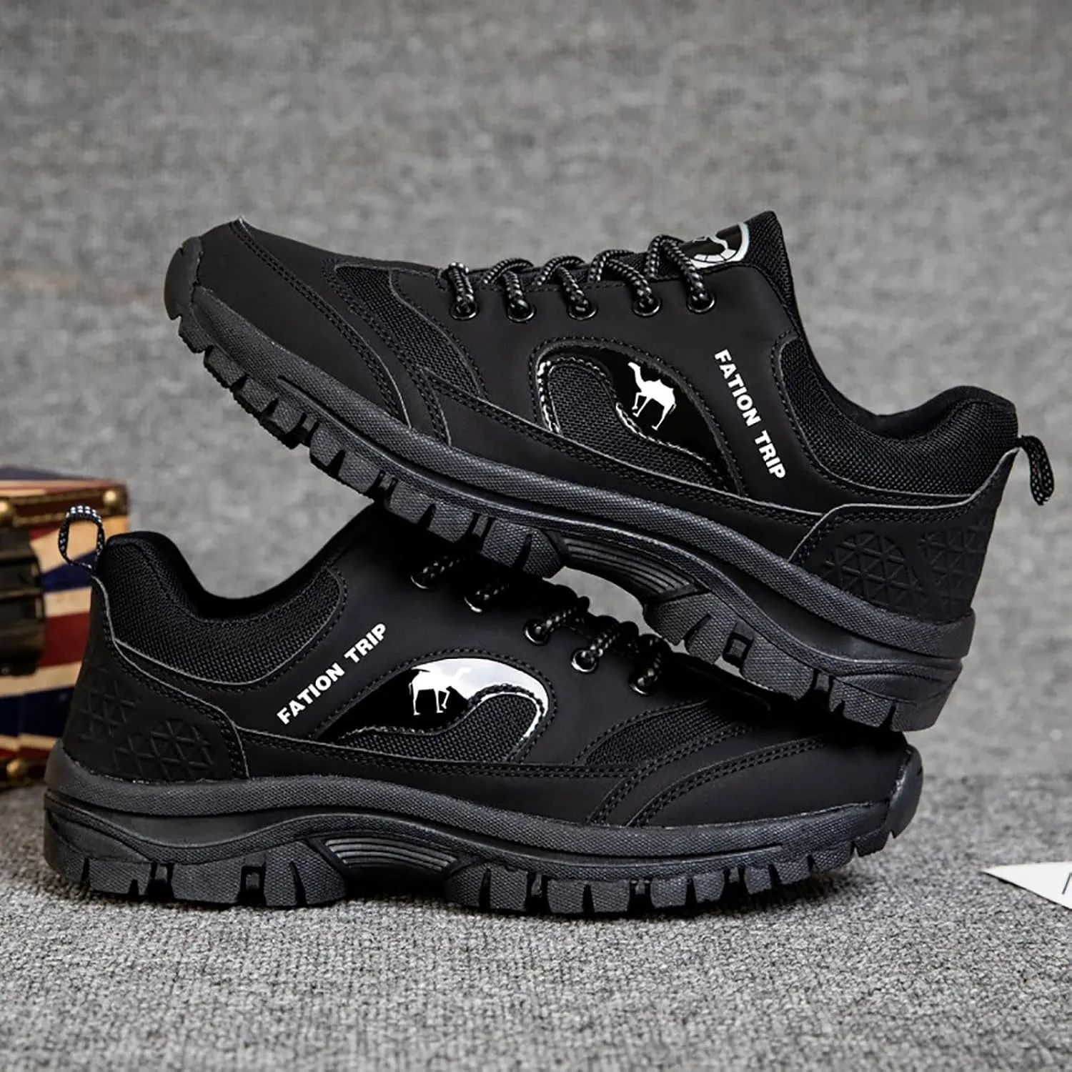 Outdoor Mountaineering Men Shoes Breathable and Durable Hiking Lace Up Men Hiking Shoes Basketball Sneaker