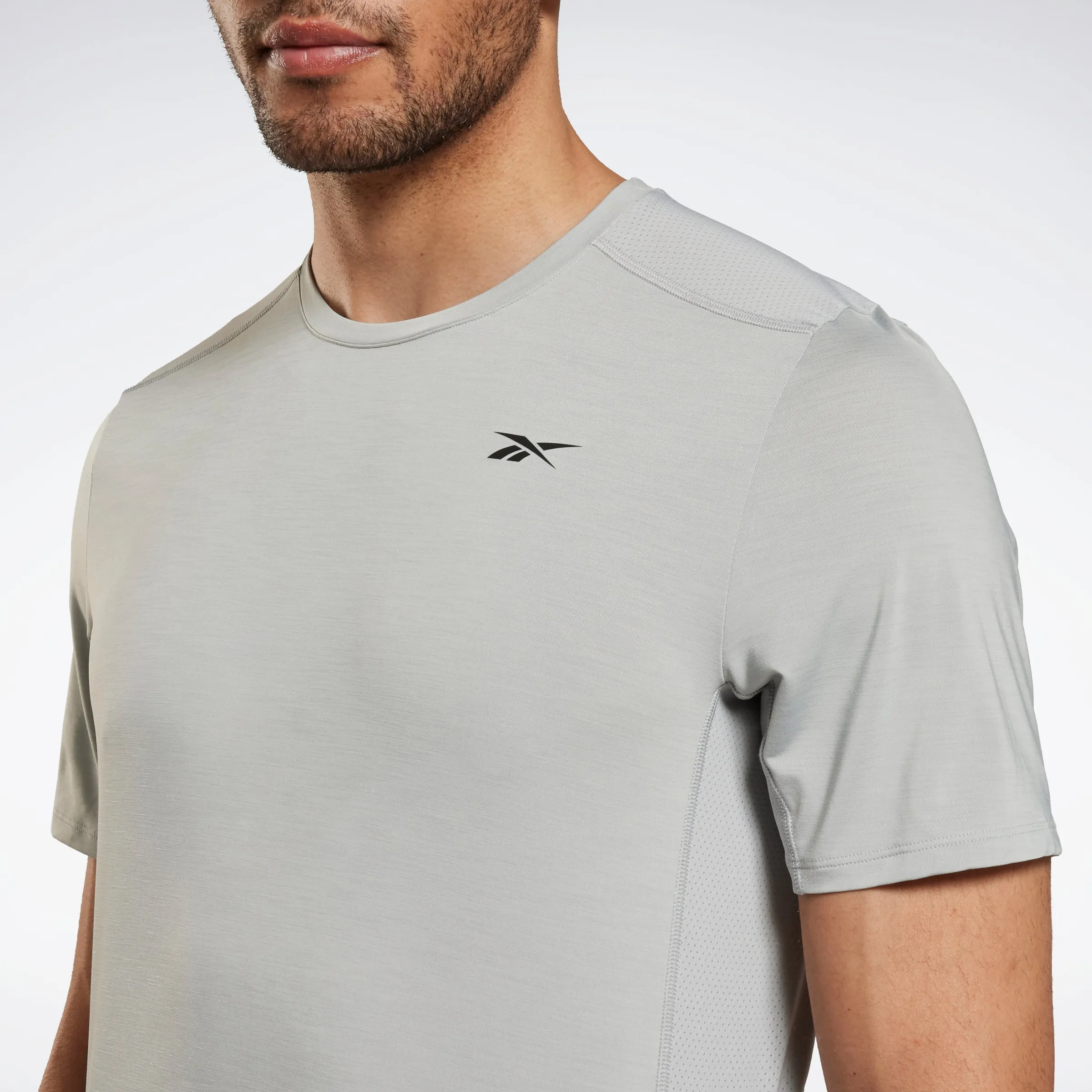 Reebok Apparel Men Activchill Athlete T-Shirt Pugry3