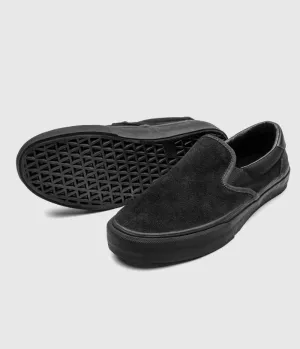 Straye Footwear Ventura Skate Shoes Slip-on Black/Black Suede