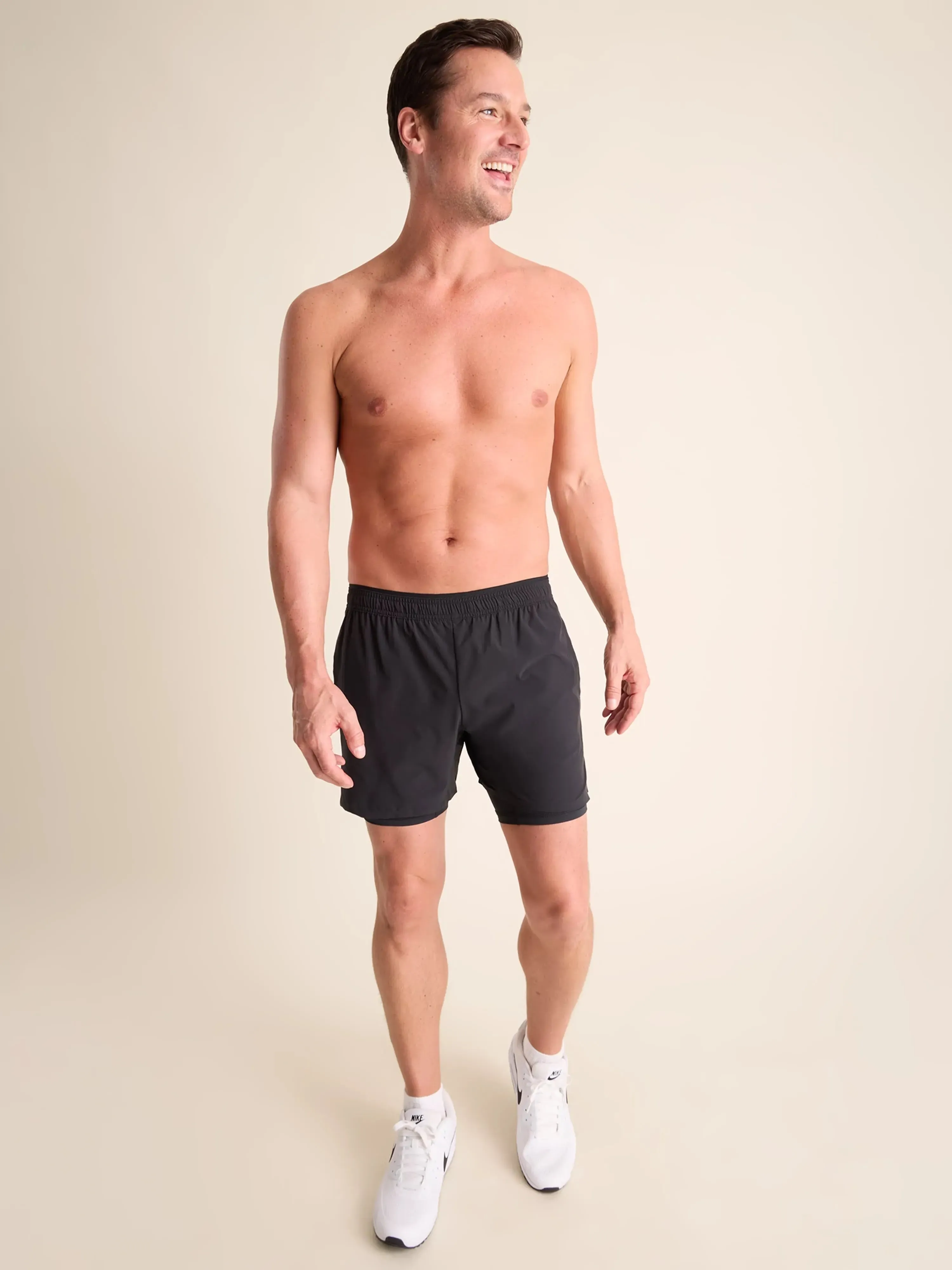 The Secret Agents 5.5" (Ultimate Training Short)