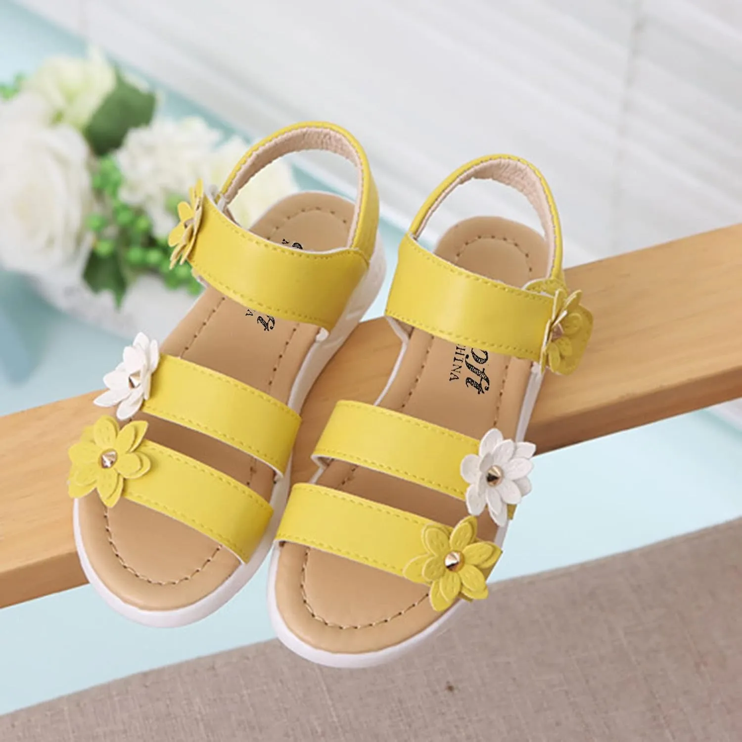 Toddler Slip on Shoes Girls Shoes Toddler Non-Slip Baby Cross Rubber Kids Flower Toddler Girl Fringe Sandals