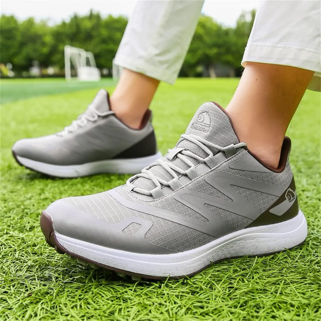 UCUZMI Men's Golf Shoes Outdoor Golf Trainers Lightweight Golfing Footwear Fashion Anti-Slip Walking Sneakers