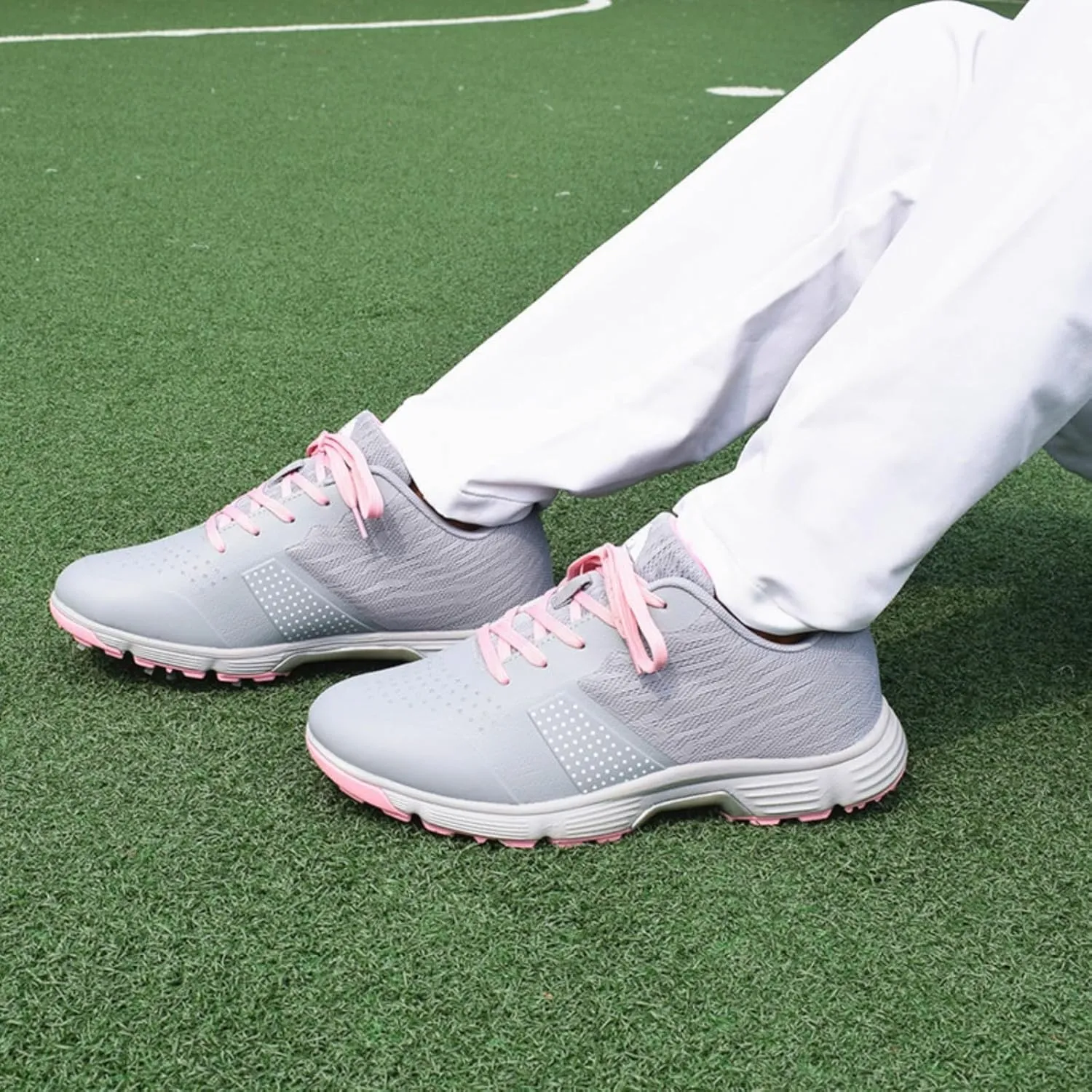 Waterproof Women's/Girl Golf Shoes Spiked Red Golf Trainers Outdoor Anti-Slip Comfort Leather Sneakers Walking Footwears Ladies' for Birthday Gift