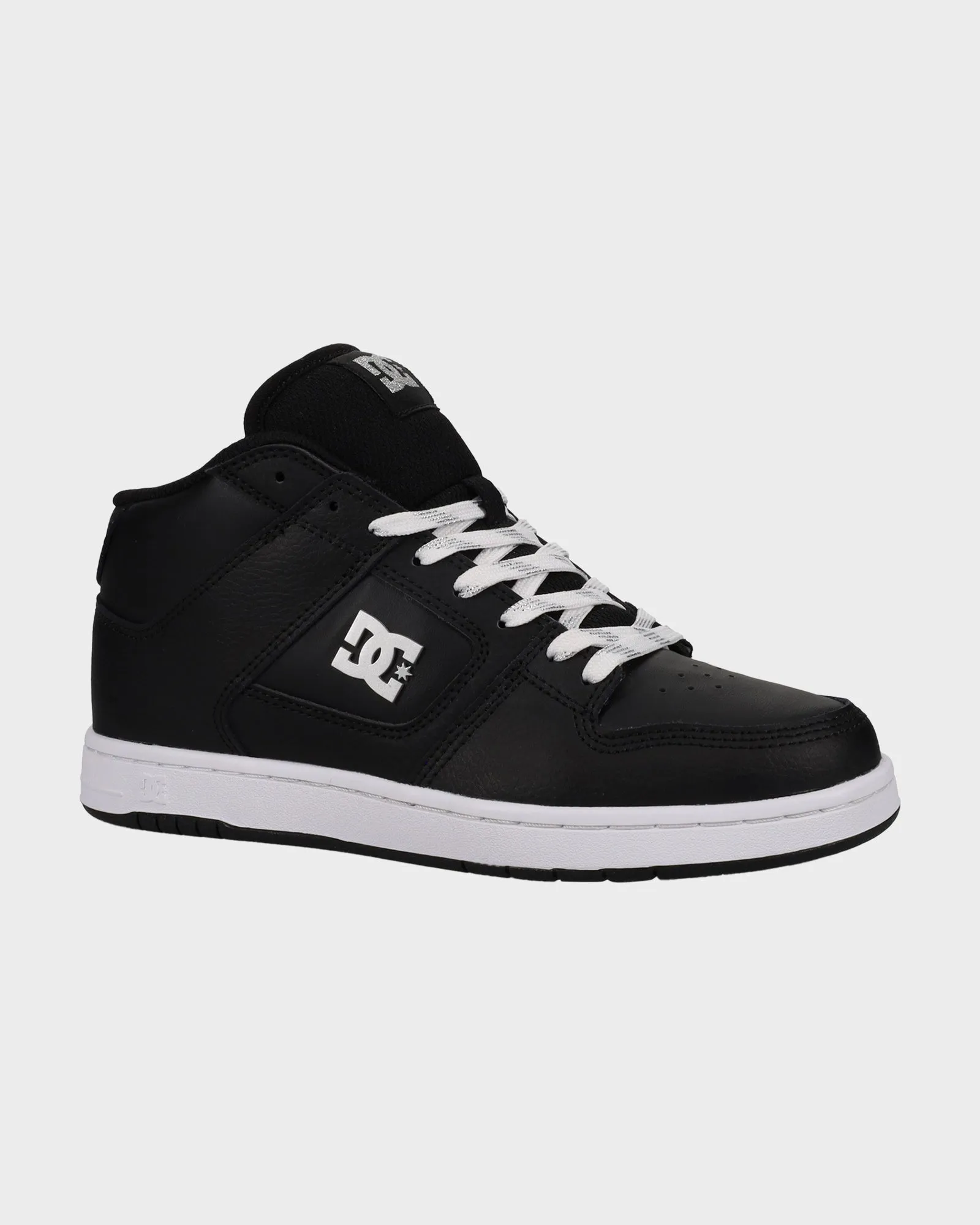 Womens Manteca 4 Mid Skate Shoes