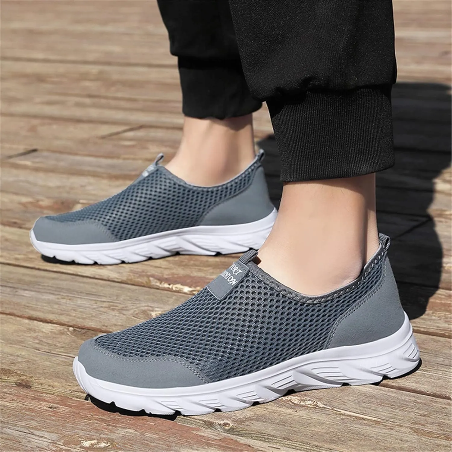 Womens Slip on Walking Shoes Comfort Lightweight Tennis Shoes Men Walking Men's Casual Shoes White Platform Sneakers White Tennis Shoe Loafers Shoe