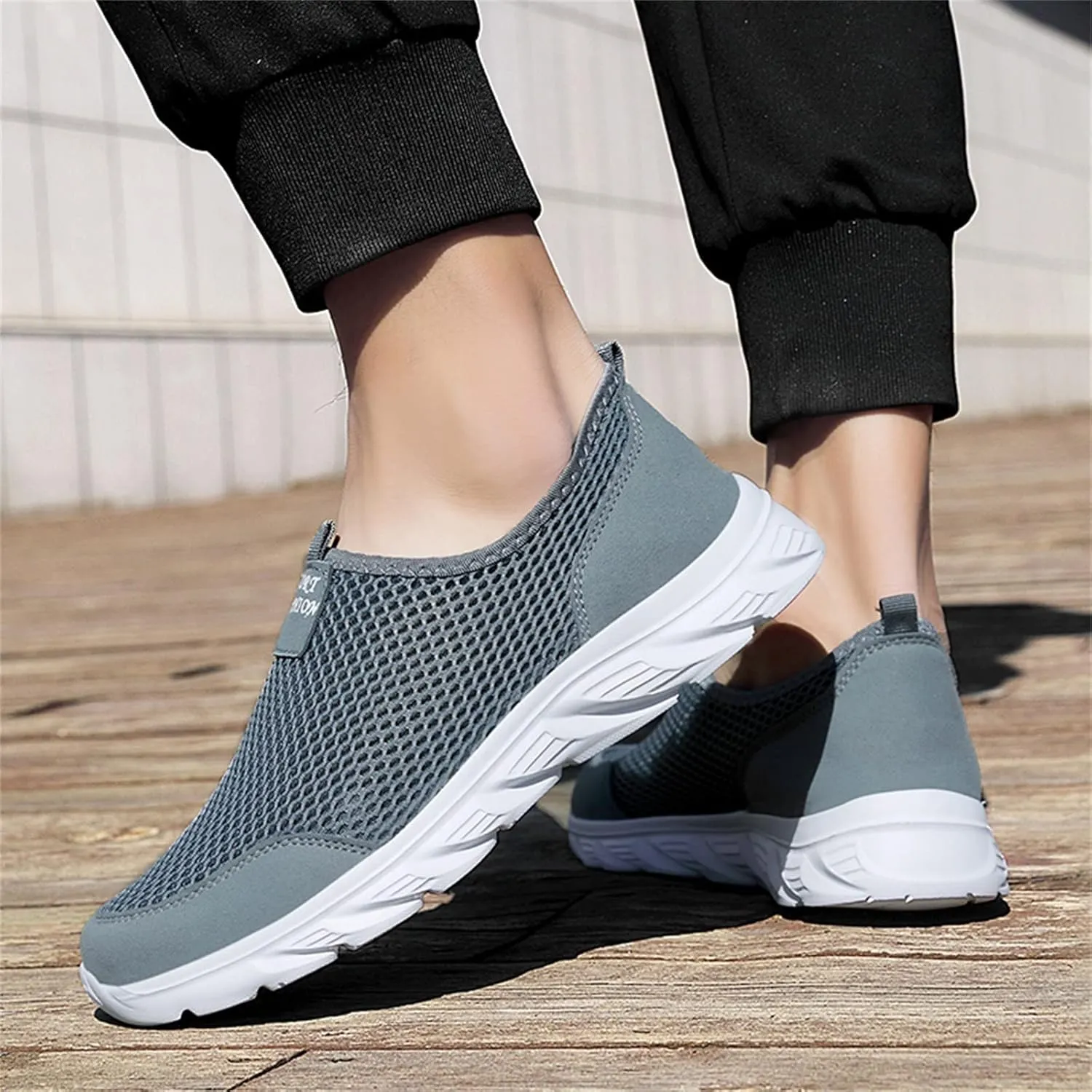Womens Slip on Walking Shoes Comfort Lightweight Tennis Shoes Men Walking Men's Casual Shoes White Platform Sneakers White Tennis Shoe Loafers Shoe
